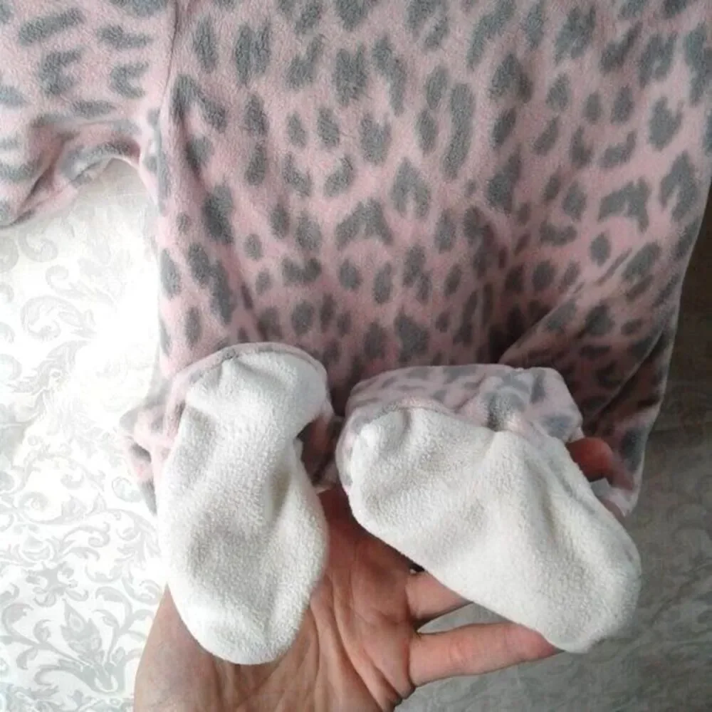 Carter's Girls 3M Footed Fleece Animal Print Sleeper Daddy'sGirl Pink Grey Kitty